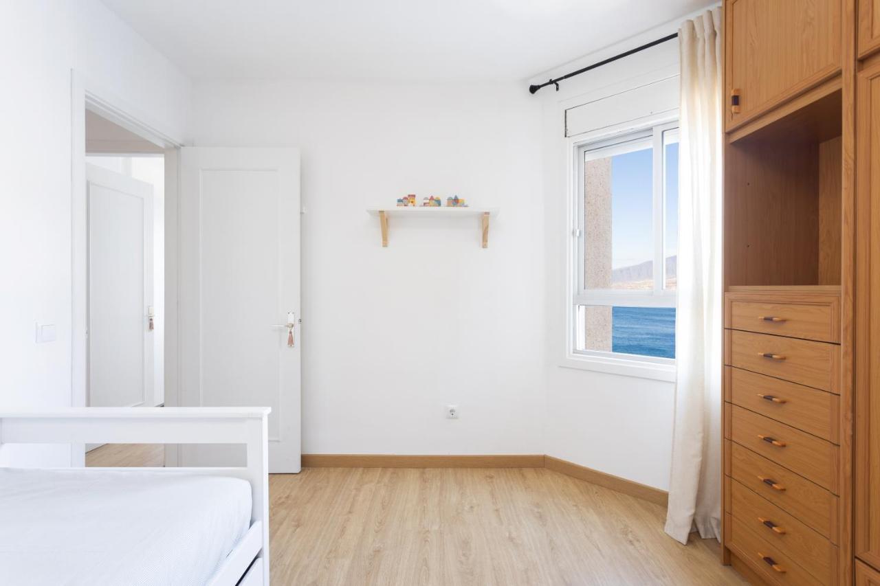 Home2Book Comfy Beachfront Radazul Exteriör bild