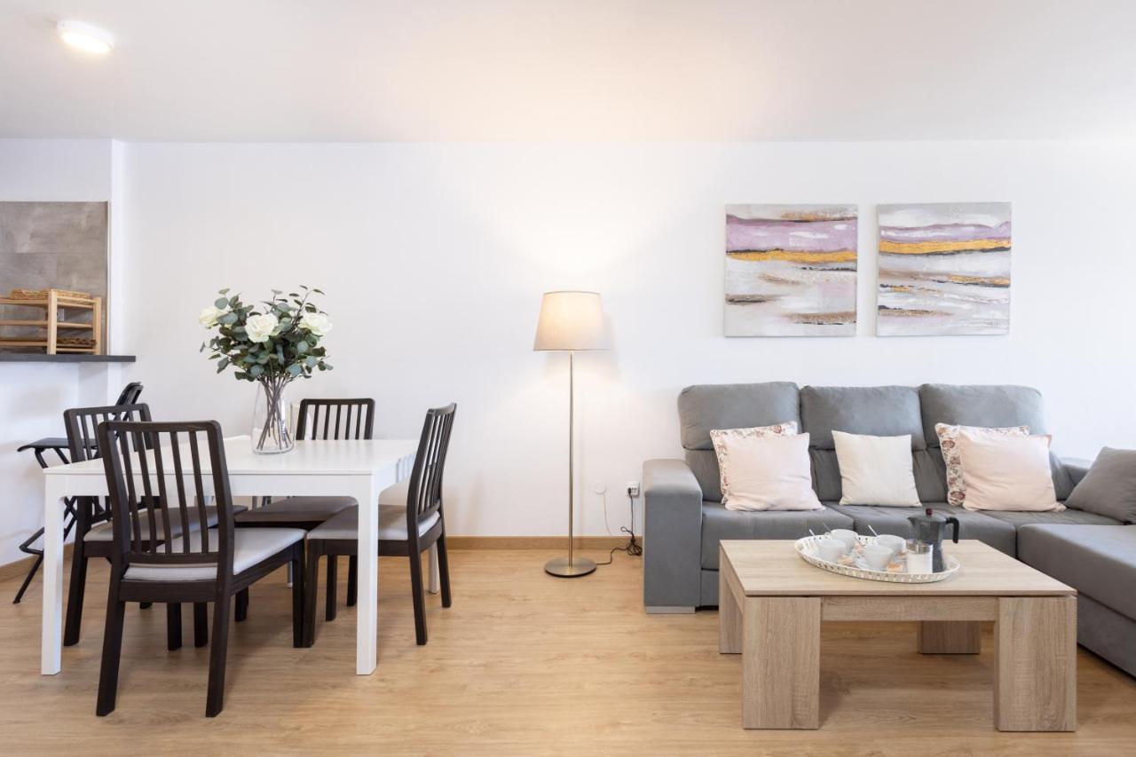 Home2Book Comfy Beachfront Radazul Exteriör bild