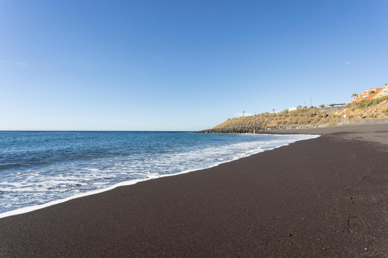 Home2Book Comfy Beachfront Radazul Exteriör bild